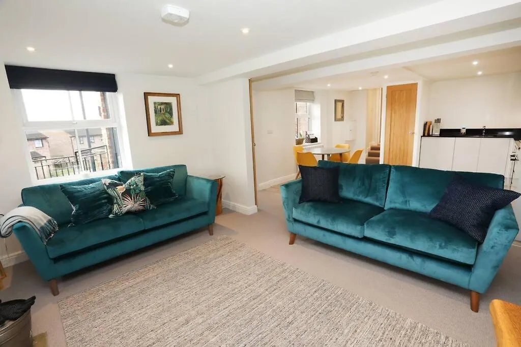 Central Ripon Apartment - View Of The Cathedral!